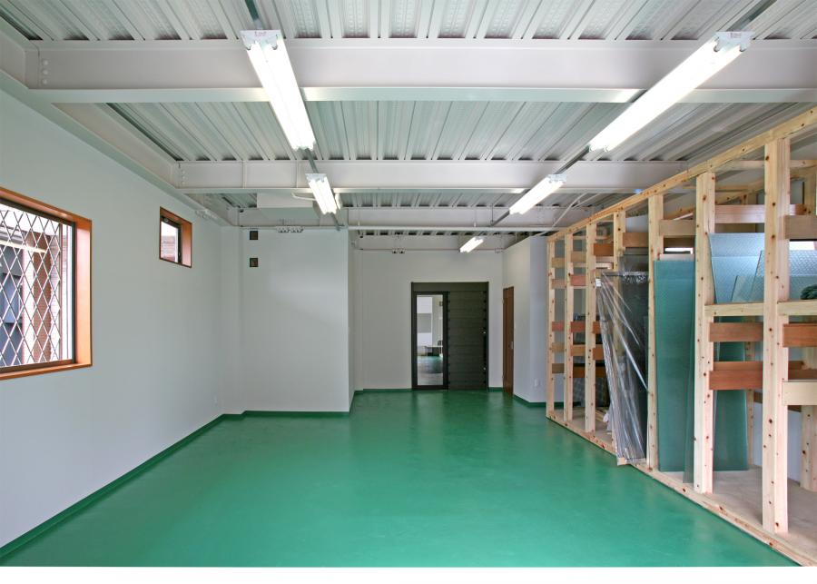 東郷町Ｉ様邸ガラス店兼住居