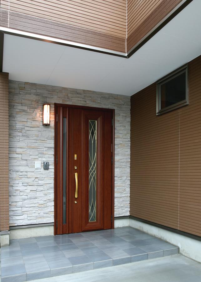 東郷町Ｉ様邸ガラス店兼住居